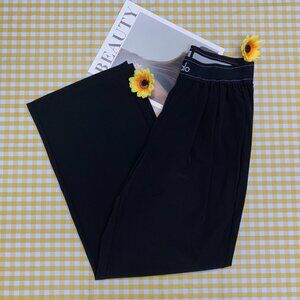 ALO Yoga Women's Black Pants Size S (Regular)👩🏻💕
